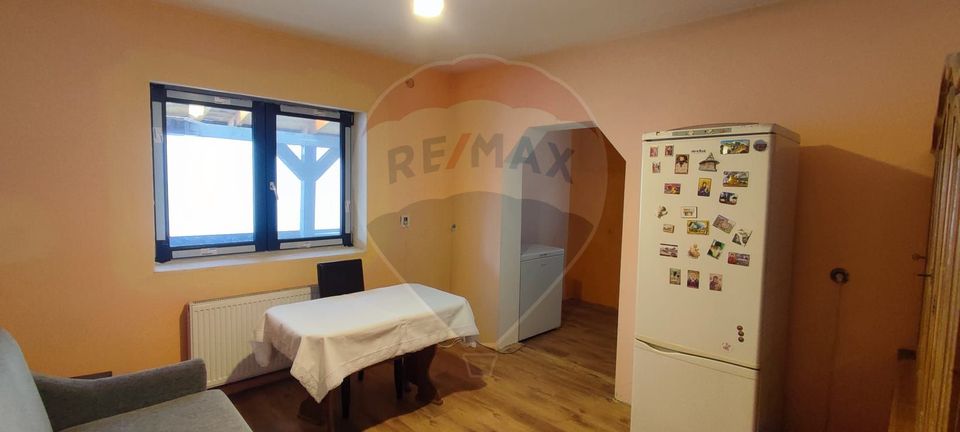 CASĂ DE VÂNZARE cu spatiu comercial in Baia Mare