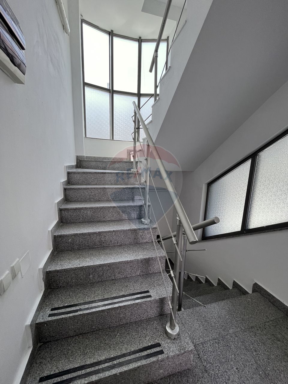 667.3sq.m Office Space for rent, Giurgiului area