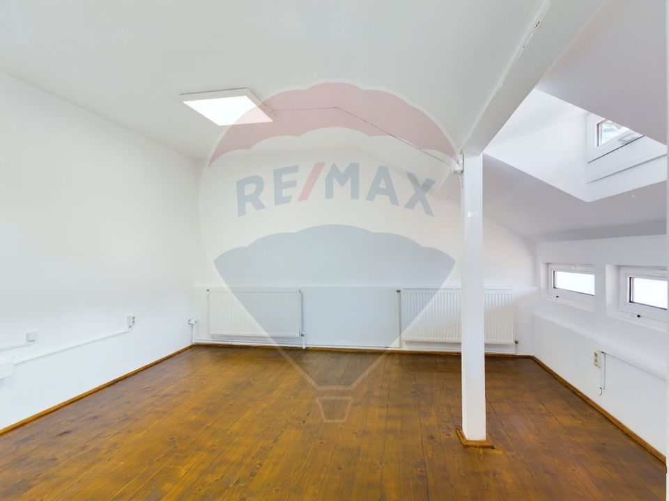 Vilă renovată – nemobilata Berceni/ Metrou Eroii Revoluției