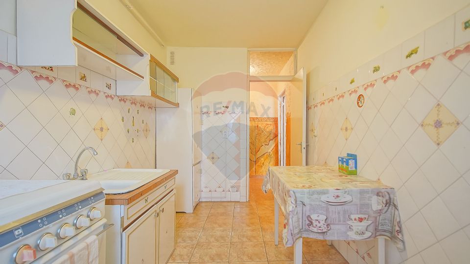 COMISION 0 | Apartament 3 camere de vanzare | De renovat | Triaj |