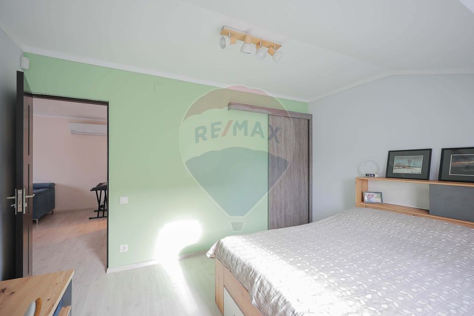 5 room Apartment for sale, Central area