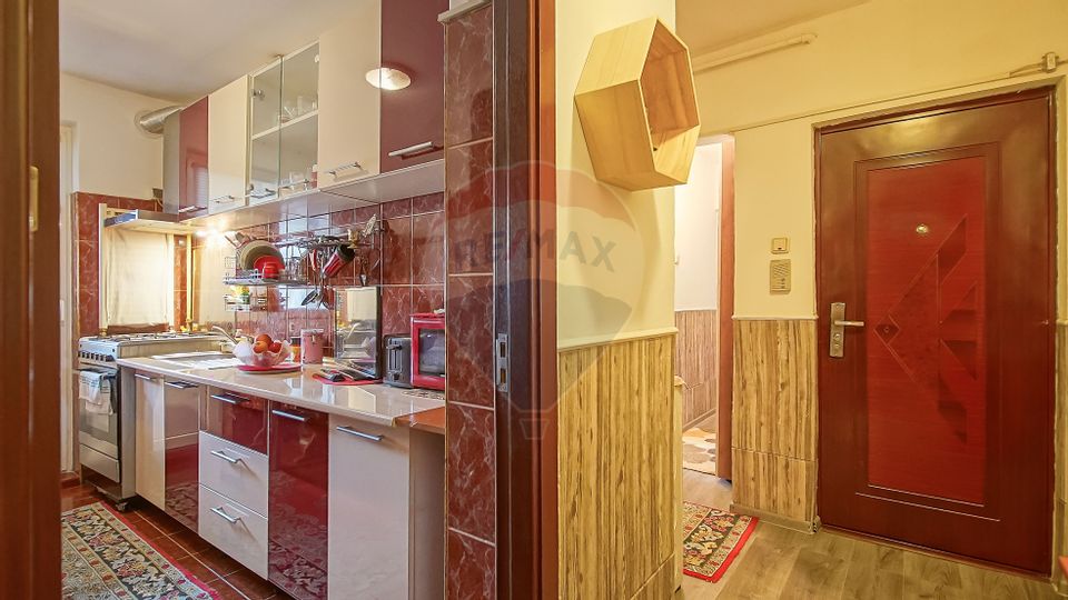 COMISION 0%|Apartament cu 3 camere|Decomandat|Noua|Loc de parcare