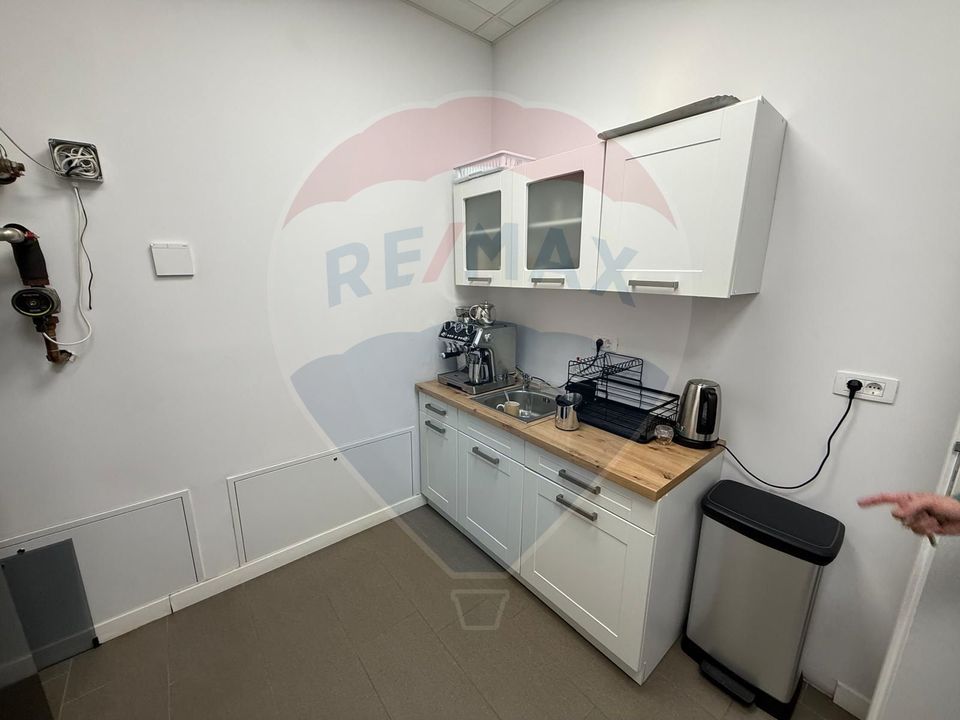 90sq.m Office Space for rent