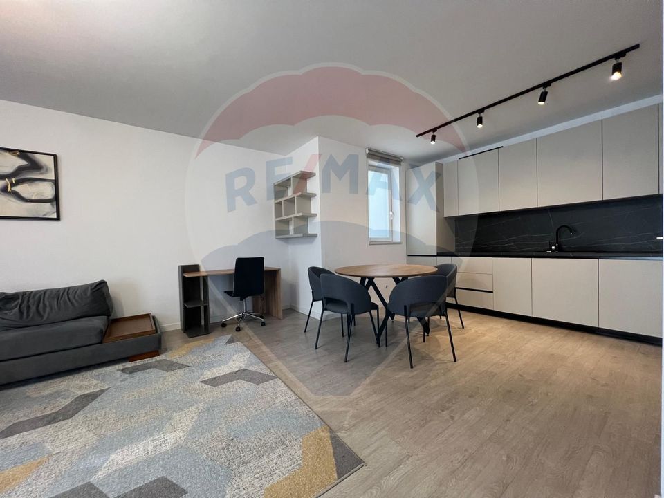 Apartament cu 2 camere, de închiriat, zona Bună Ziua