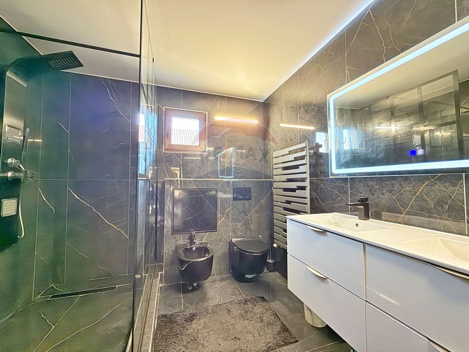 Casă cu 5 camere de vânzare loc. Frumușeni, jud. Arad