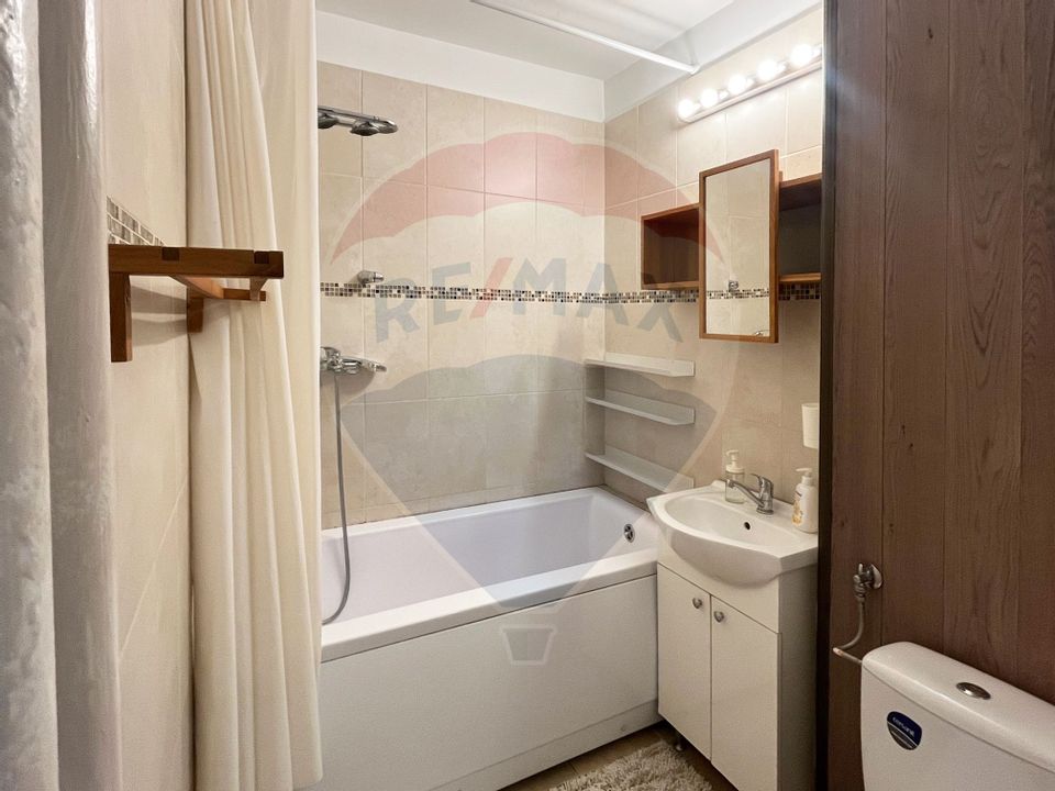 Vanzare apartament spatios,  3 camere - Metrou 1Mai