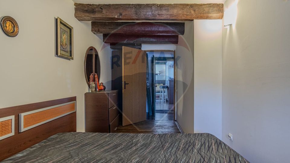 4 room House / Villa for sale