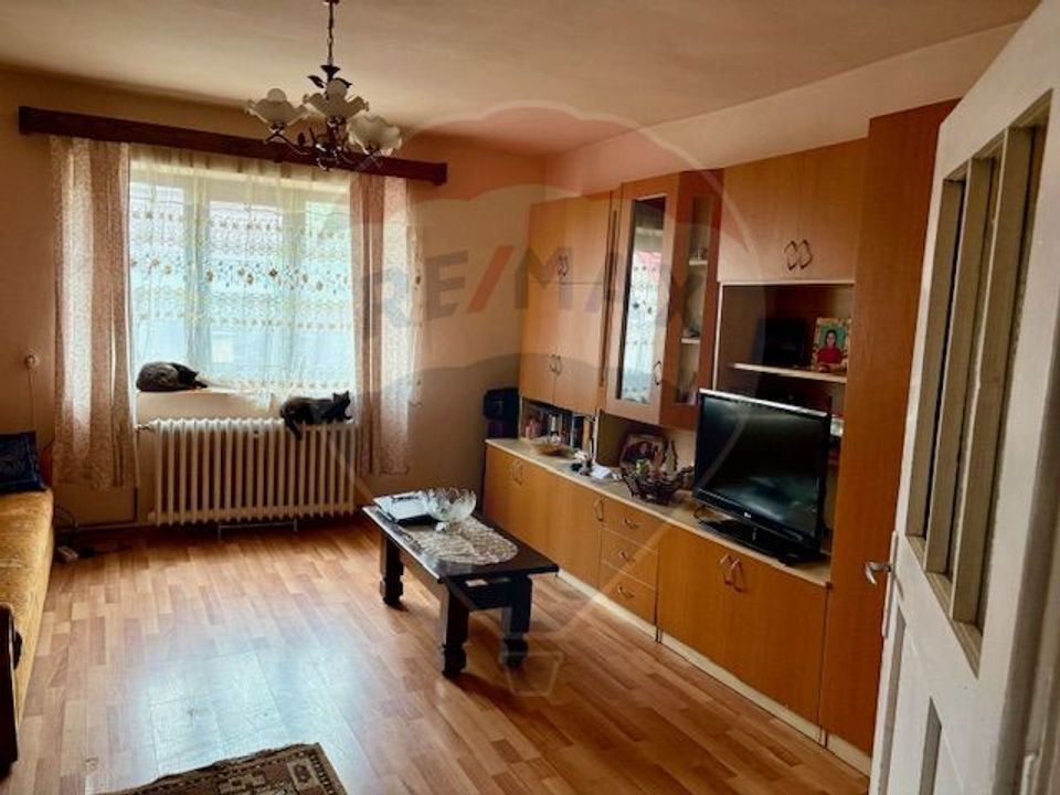 5 room House / Villa for sale, Nord-Vest area