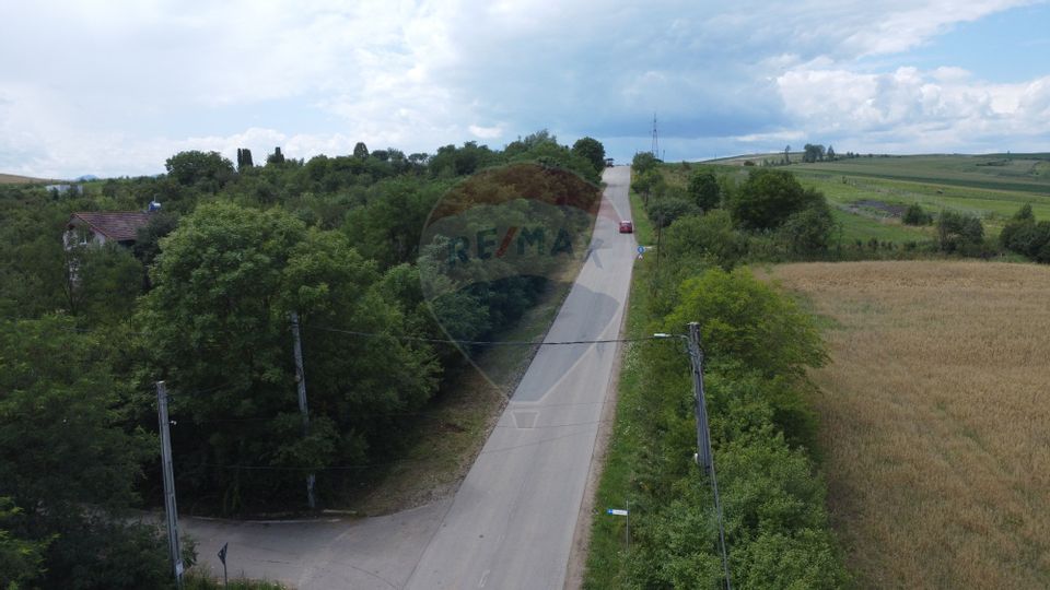 Casa cu teren in Tureni de 2300 mp, la 20 km de Cluj-Napoca