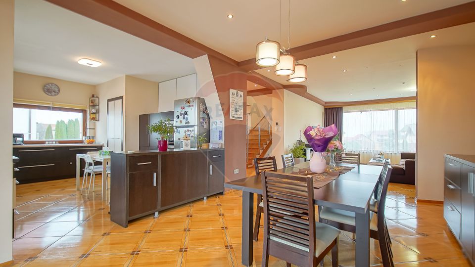 5 room House / Villa for sale, Stupini area