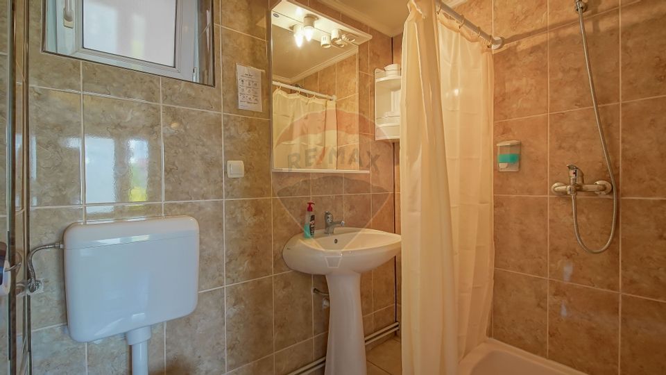 Casă / Vilă de vânzare în Râșnov, afacere-Pensiune clasificată