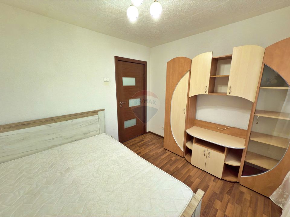 Apartament cu 2 camere de vânzare în zona Aurel Vlaicu