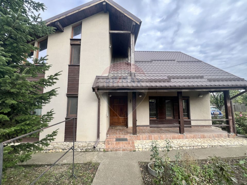 4 room House / Villa for sale, Central area