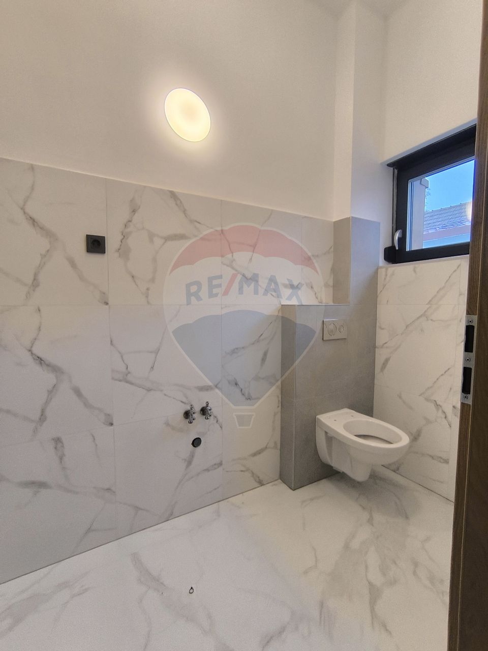 Duplex 2 unitati de vanzare 426 mp