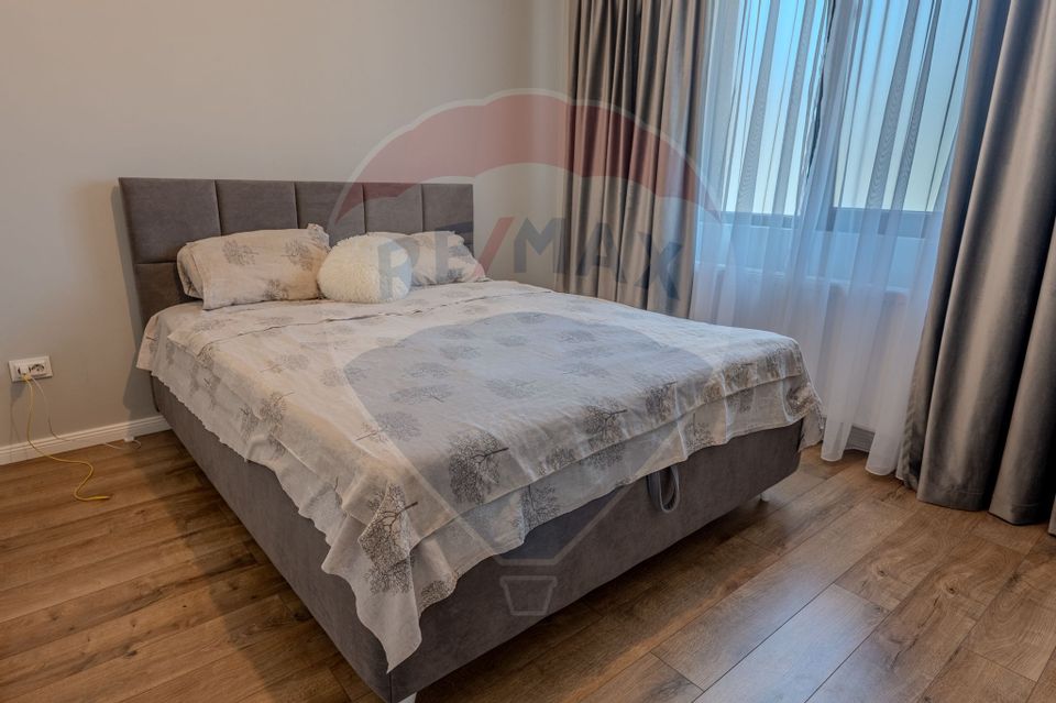 Casă individuală P+1+M mobilată, utilată - Dragomirești Deal