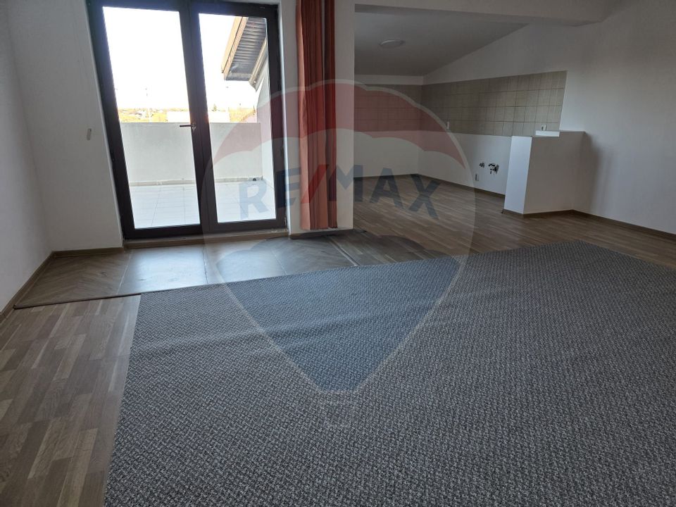 600sq.m Industrial Space for sale