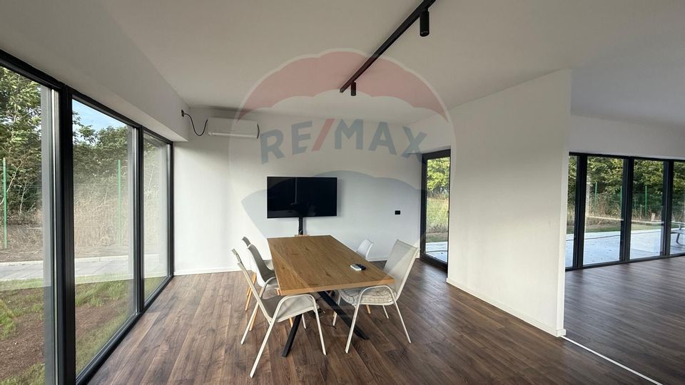 Teren vanzare plus cladire, Gruiu