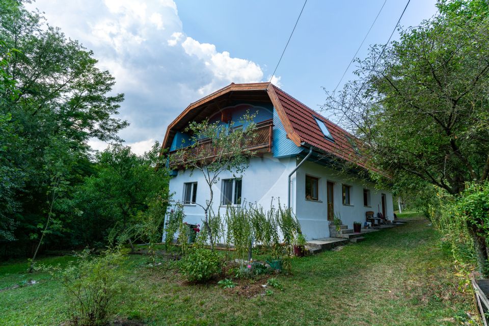 4 room House / Villa for sale