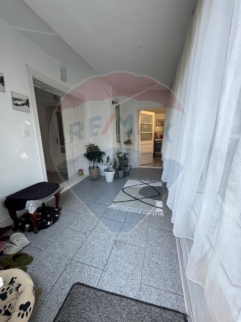 Casă / Vilă cu 7 camere de vânzare în zona Central