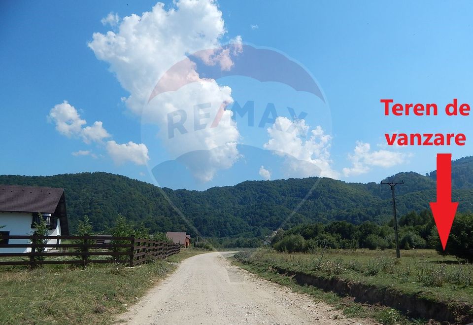 Land 1,100sqm Rasnov / Strada Poiana velicanului