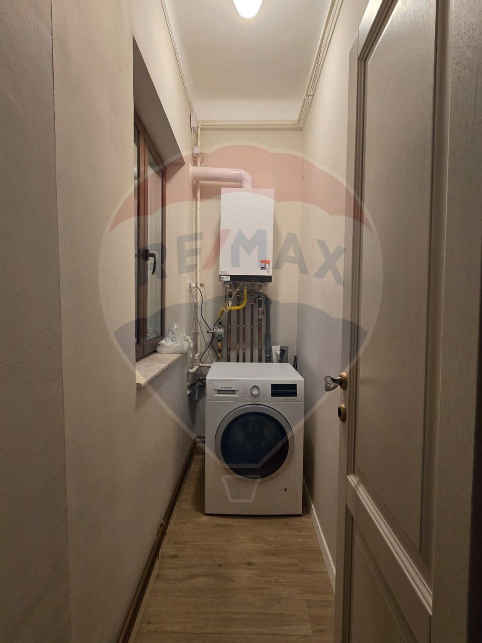 5 room Apartment for rent, Kiseleff area