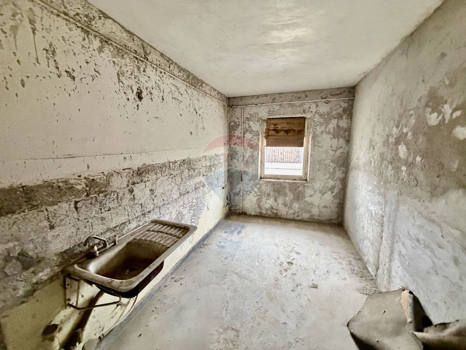 Apartament cu 4 camere