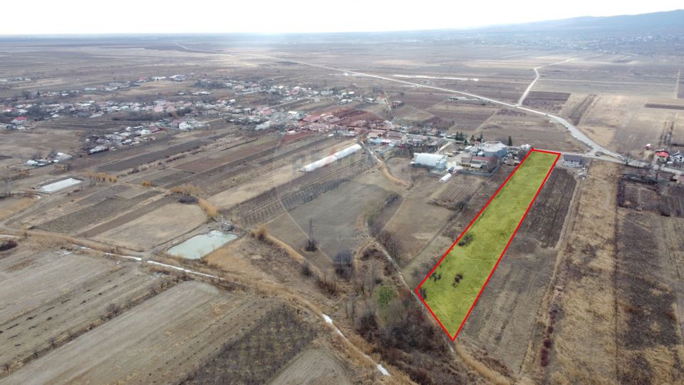 Land 8,716sqm Bolotesti / DJ 205B