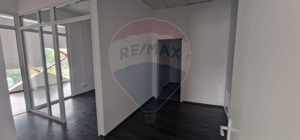 Spațiu de birouri clasa A,  B-dul Unirii, 30 Avenue Business Center
