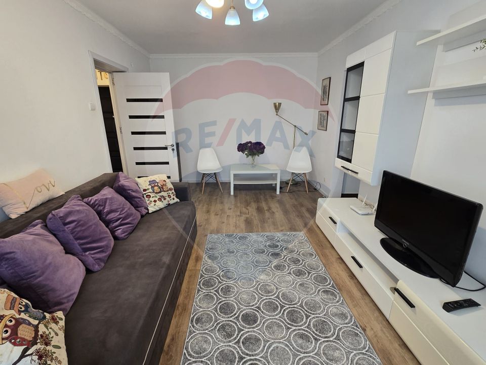 DE INCHIRIAT Apartament cu 2 camere în zona Pajura