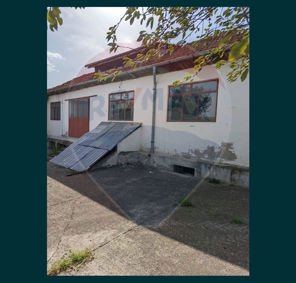 4 room House / Villa for sale