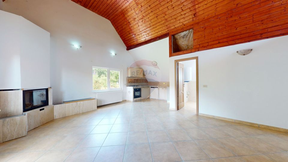 Comision 0 | Vila cu 7 camere | 1734 mp teren | Colonia 1 Mai | Vulcan