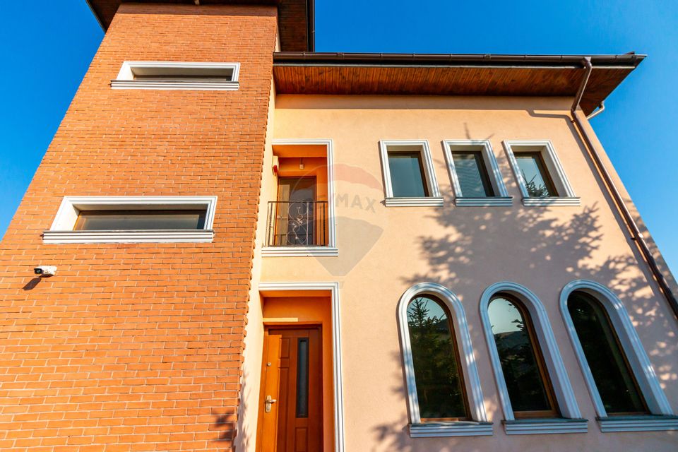 Vilă P+E+M cu 4 camere, 320 mp, Berceni/Ilfov