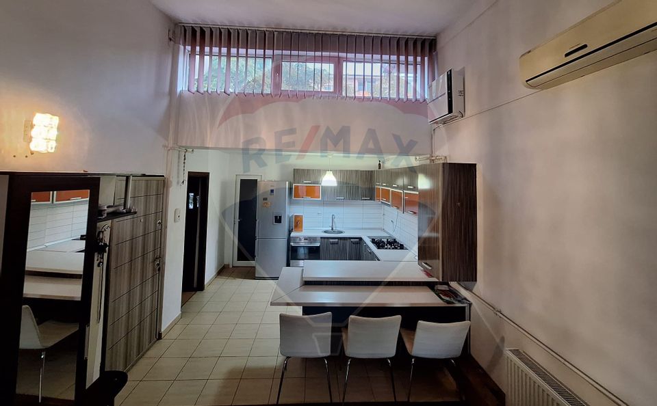 Apartament cu 3 camere de vanzare in Constanta -Km5