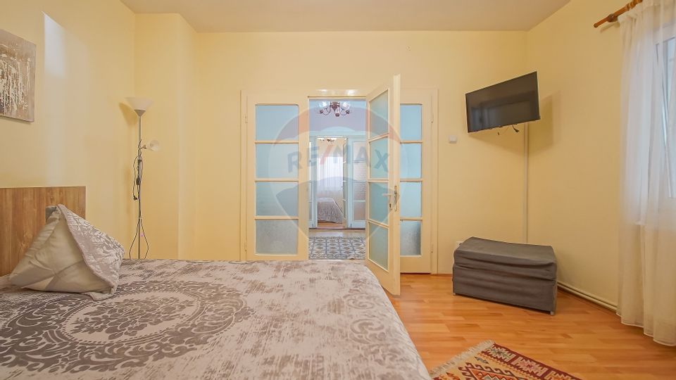 Vilă cu farmec istoric în Bușteni, pensiune sau locuință de vacanță!