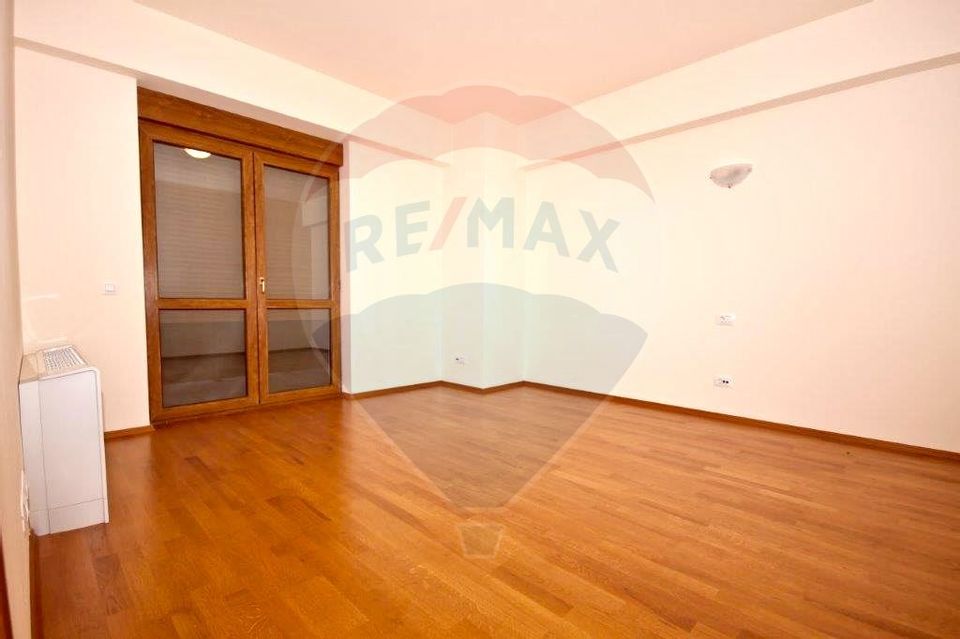 3 room Apartment for rent, Aviatiei area