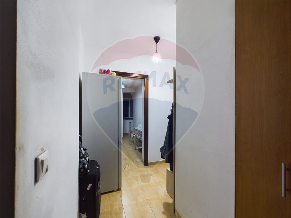 Apartament de vanzare 2 camere-Metrou Grivita