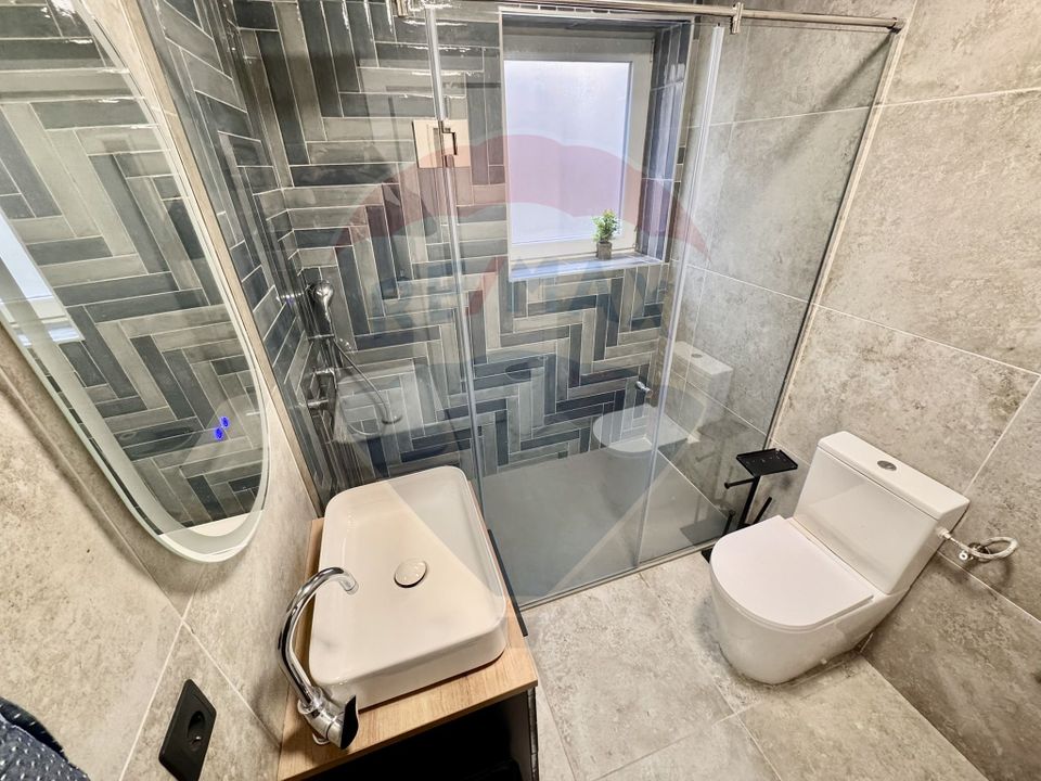 Apartament cu 2 camere de vânzare Ultracentral