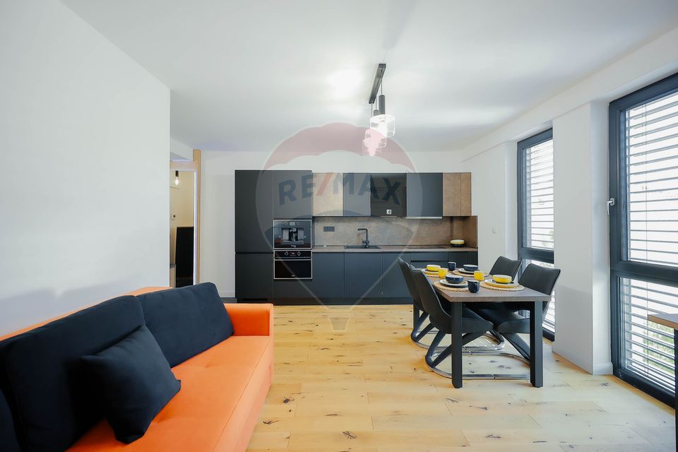 Apartament cu 2 camere, de vânzare, ultracentral, str Avram Iancu