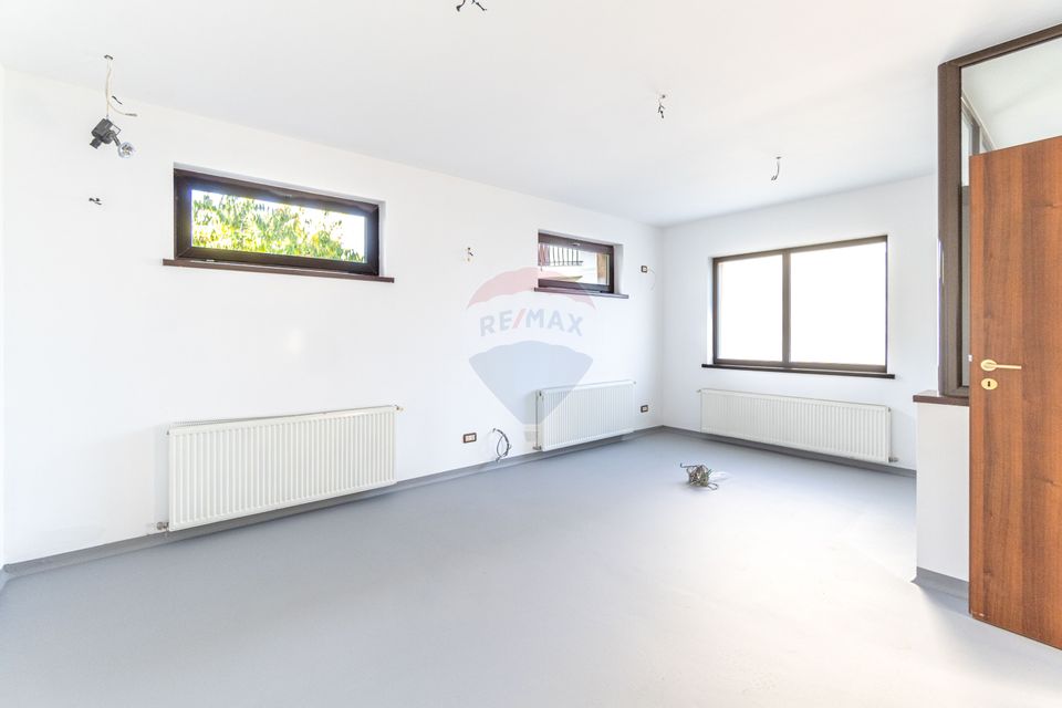 Spațiu de închiriat în Tractorul – 125 mp, renovat