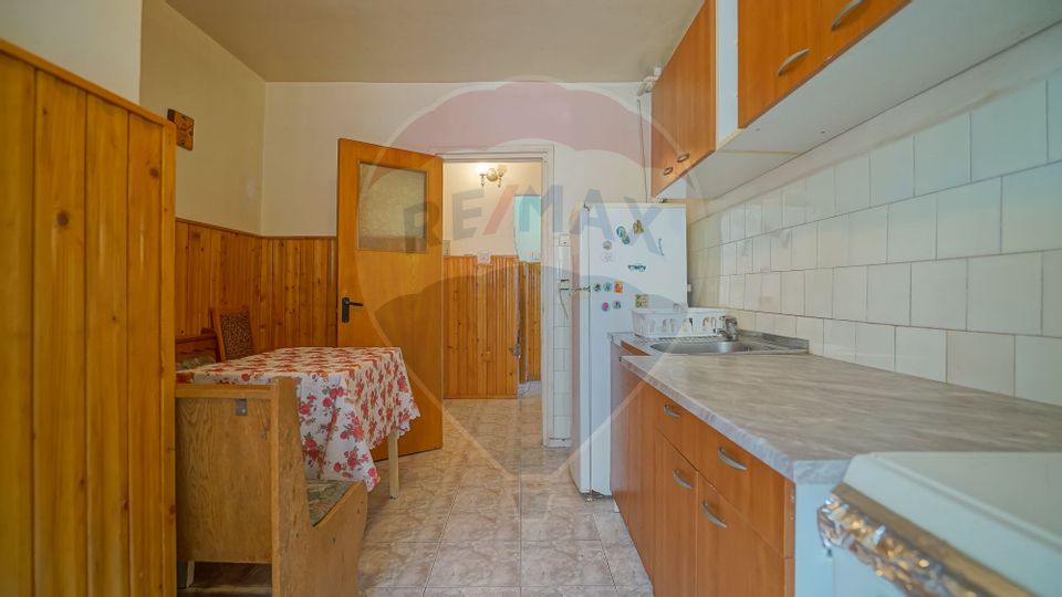 4 room Apartment for sale, Racadau area