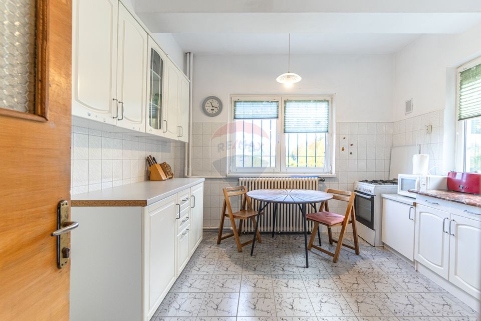 7 room House / Villa for sale