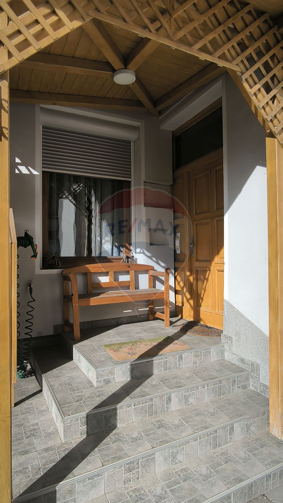 Apartament la casă în zona centrală – Str. M. Viteazu (fosta Teches)