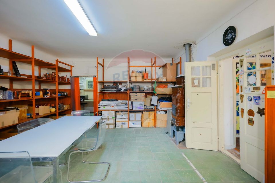 86sq.m Commercial Space for sale, Ultracentral area