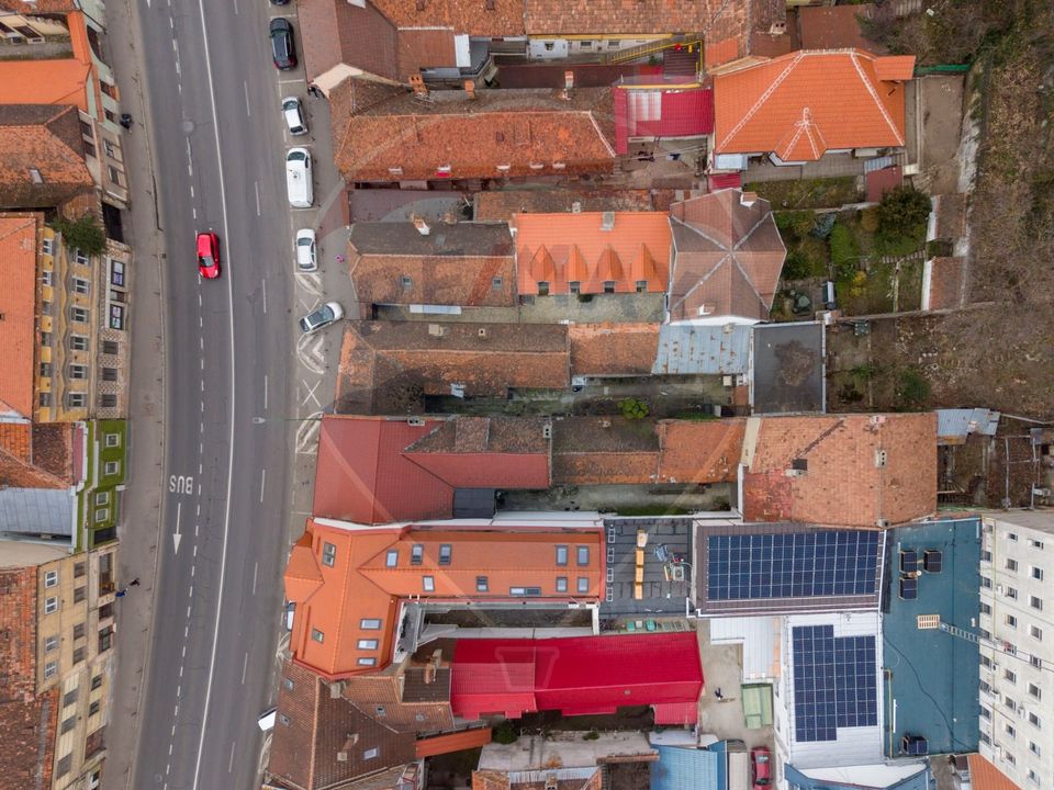 APARTAMENT 3 camere, Etaj 1, Str. Lunga nr 22, Brasov