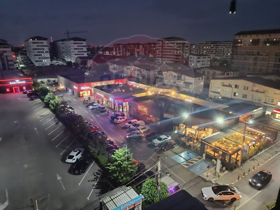 Vanzare apartament 3 camere