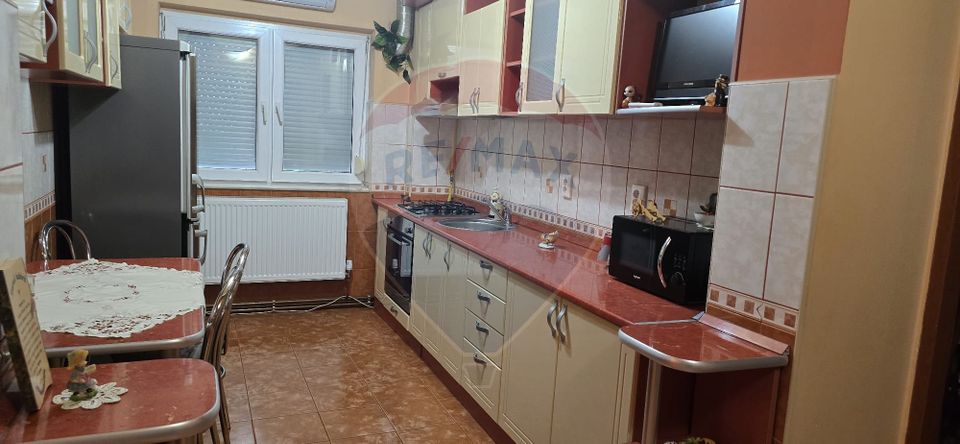 4 room Apartment for rent, Ultracentral area
