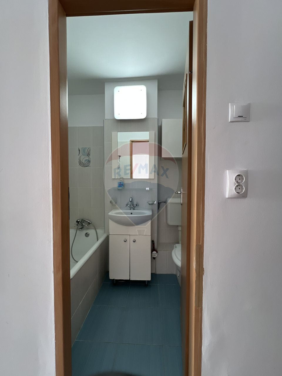 Comision zero! Garsoniera de inchiriat în zona Titulescu, Banu Manta