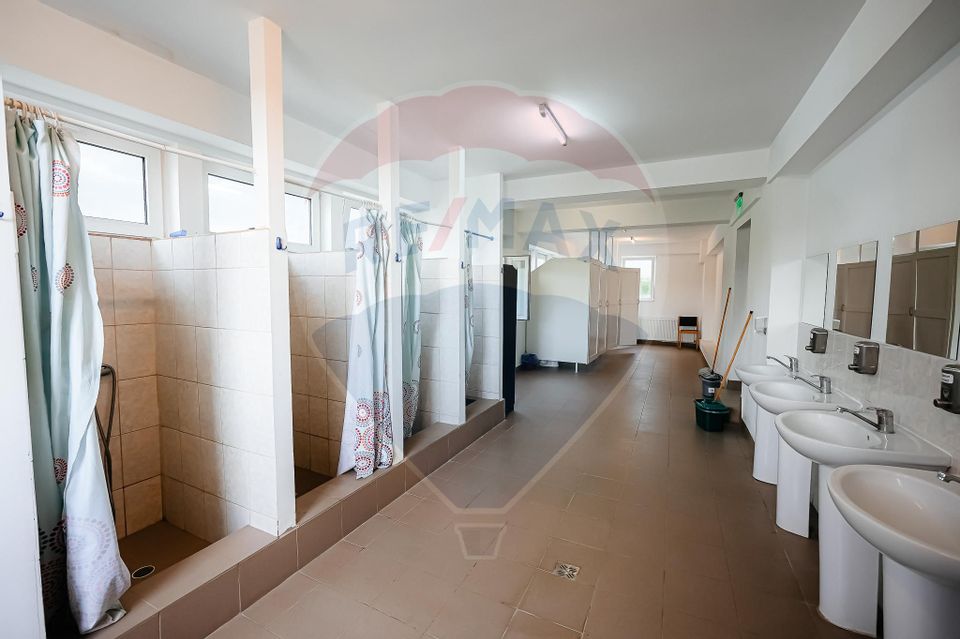 Camp & Conference Complex for sale in Arges