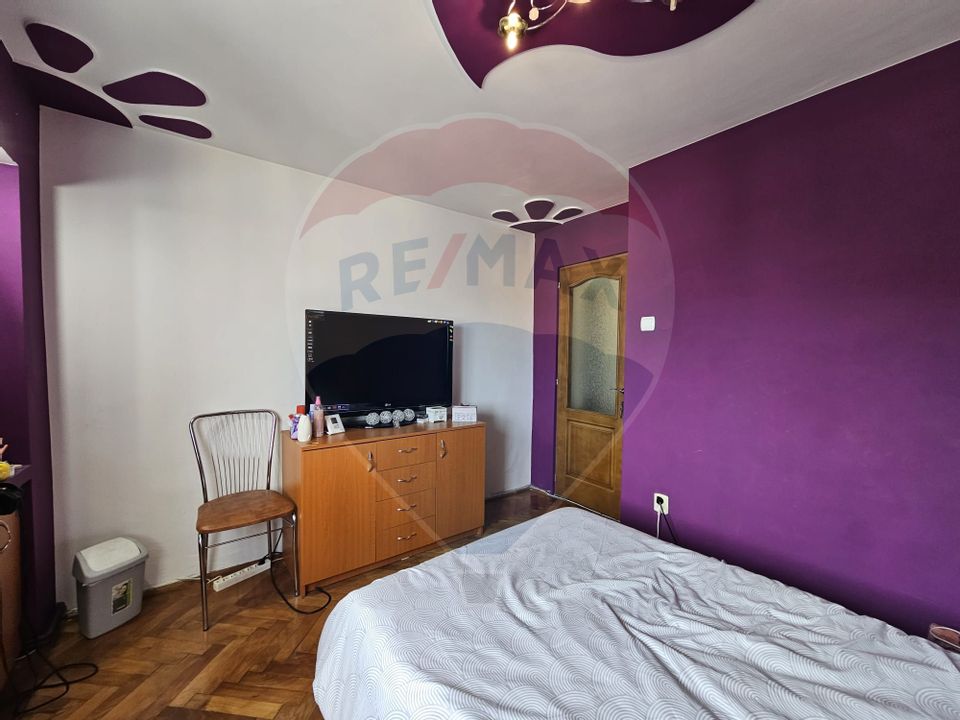 Apartament 102 mp