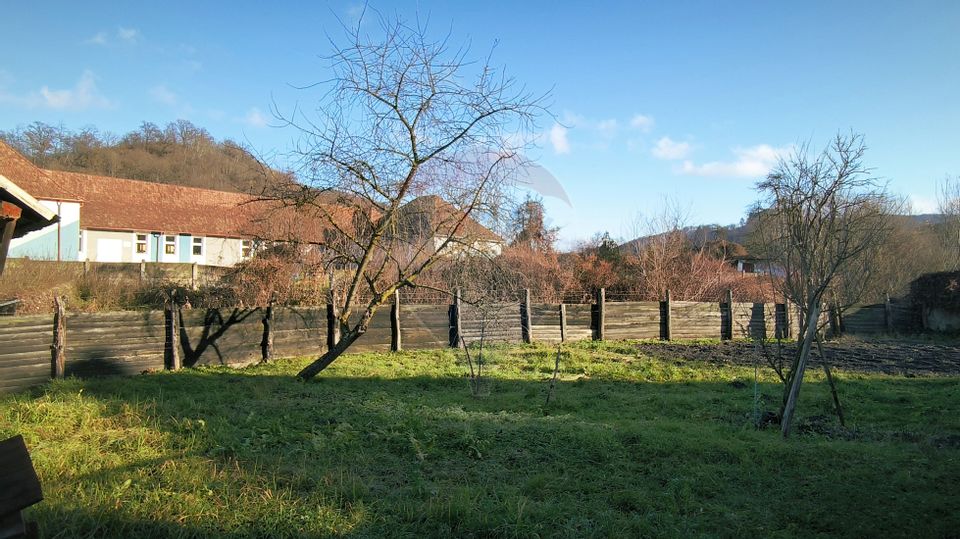 Casă / Vilă cu 4 camere de vânzare